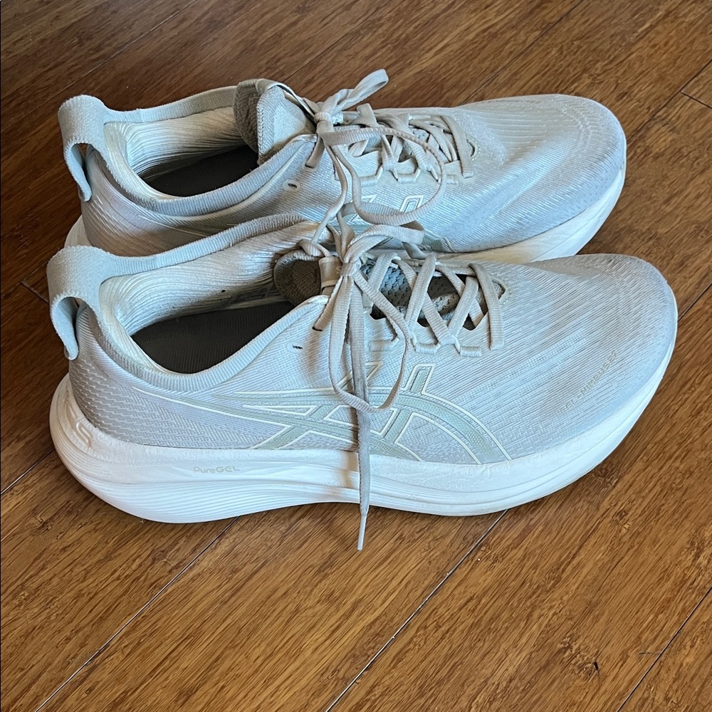 ASICS Gel Nimbus 27 women’s running sneakers